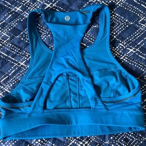 Lululemon sports bra